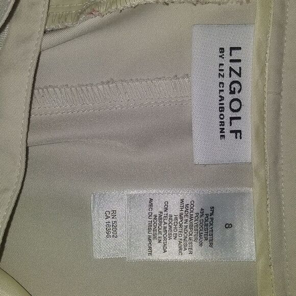 Liz Golf Tan Light Weight Shorts Sz 10 - The Perfect Blend of Style and Comfort - Picture 4 of 6